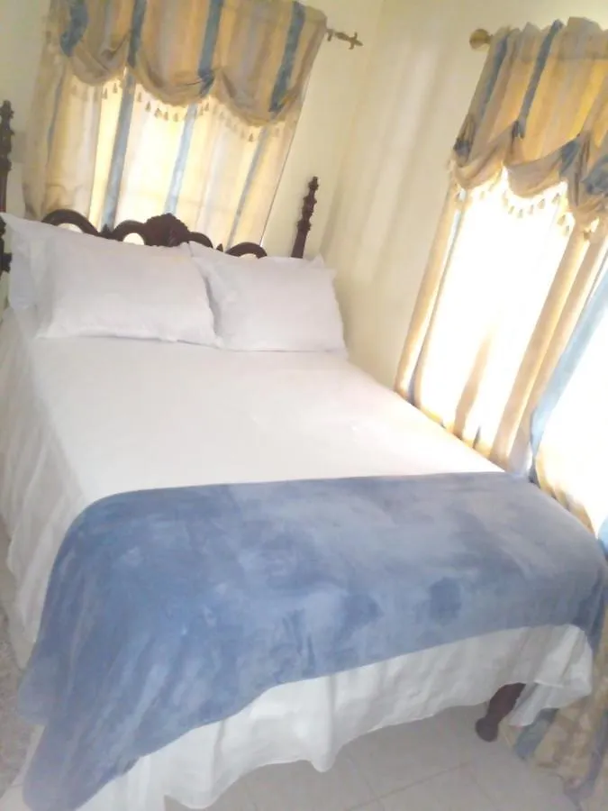 Happy And Comfortable Home Montego Bay
