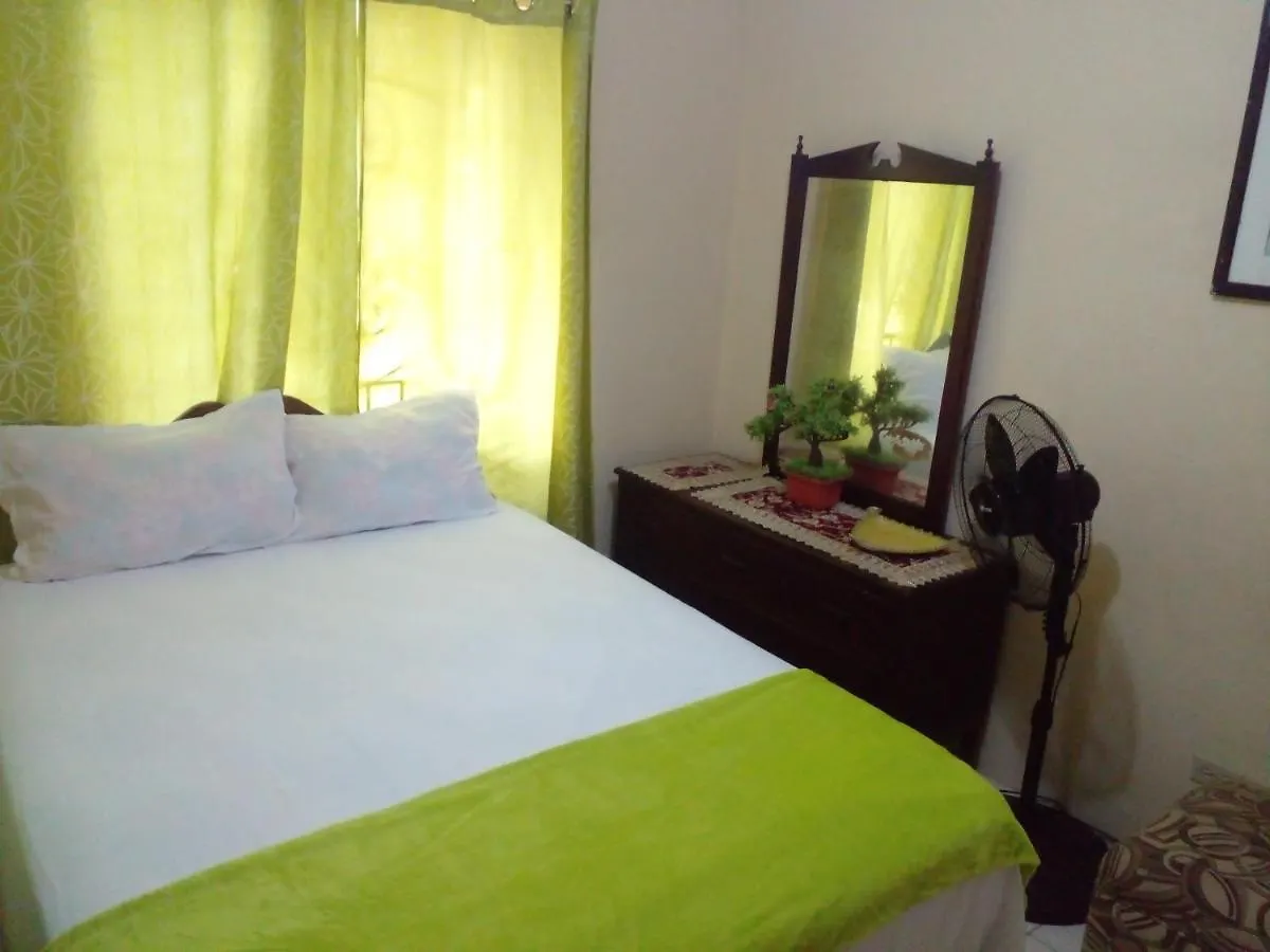 Happy And Comfortable Home Montego Bay Jamaica